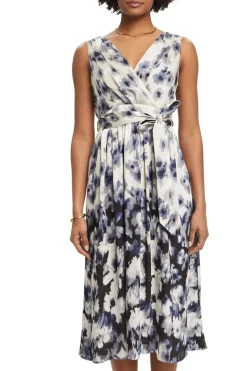 Esprit Satin Minikleid mit floralem Print S13 023EO1E340