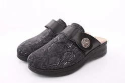 Fuß Bequem Damen Hausschuh Pantolette Klettverschluss Wechselfußbett schwarz S23 5027/9-48
