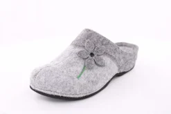 Fuß Bequem Damen Hausschuh Pantolette Blumen-Detail grün, grau S23 203/01
