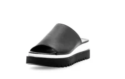 Gabor Damen Pantolette Leder Sägezahnsohle schwarz S14 44.613.27