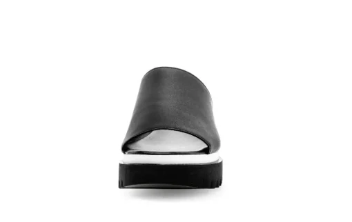 Gabor Damen Pantolette Leder Sägezahnsohle schwarz S14 44.613.27