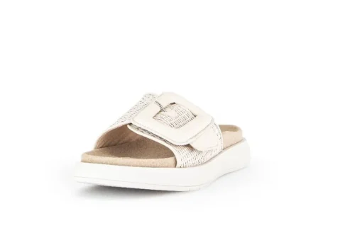 Gabor Damen Pantolette Zierschnalle Bastoptik beige S14 43.754.42