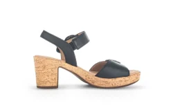 Gabor Plateau Sandale schwarz S13 24.764.27