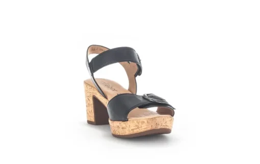 Gabor Plateau Sandale schwarz S13 24.764.27