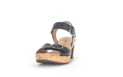Gabor Plateau Sandale schwarz S13 24.764.27