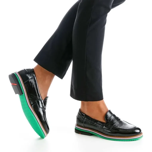 Lloyd Damen Slipper UMI Glanzleder schwarz S13 13-827-40