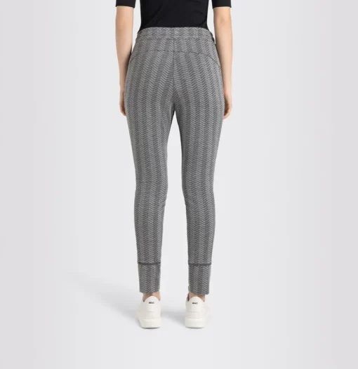 MAC JEANS- FUTURE 2.0 Jump in Hose Zipper- Details grau S23  0172277300