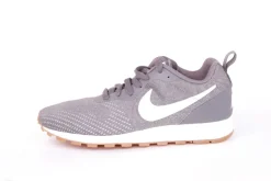 NIKE 916797 WMNS MD RUNNER 2 ENG MESH  Damen Sneaker grau
