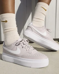 Nike DM0113 Court Vision Alta