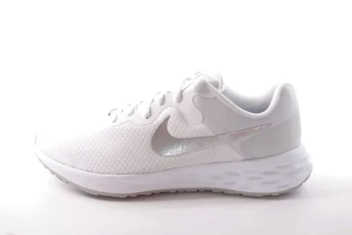 Nike W REVOLUTION 6NN Damen Sneaker BLACK/ WHITE WHITE/ METALLIC schwarz weiß S12 DC3729