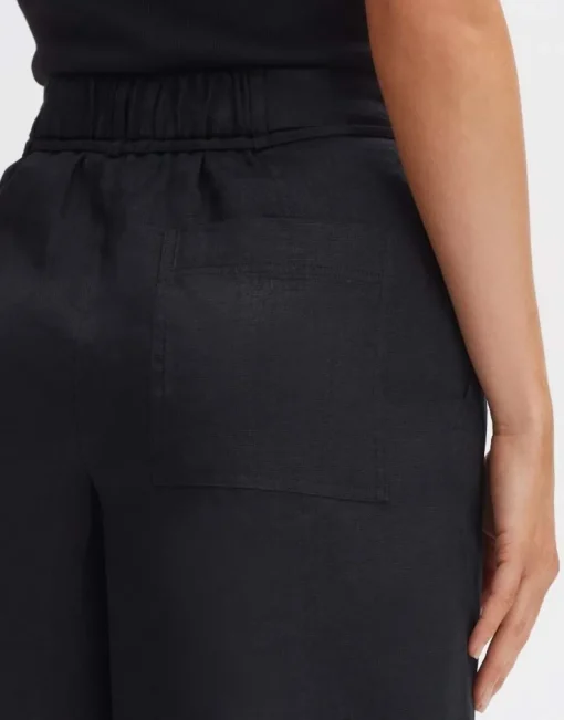 OPUS Leinenshorts MARILLA Wide mit Bundfalten schwarz S14 10290410671100
