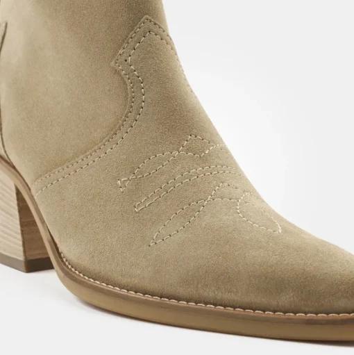Paul Green Stiefelette Western- Boots Country- Style Ziernähte beige S23 8110-024
