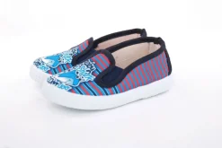 s`knöpfli Kinder Hausschuh Schlupfschuh Hai- Motiv blau S13 V28803