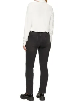 s.Oliver Slim-Fit- Jeans Damen schwarz S24 2157360