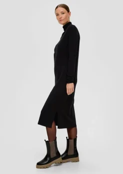 S.Oliver Strickkleid grün & schwarz S23 2138237