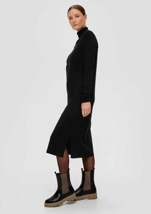 S.Oliver Strickkleid grün & schwarz S23 2138237